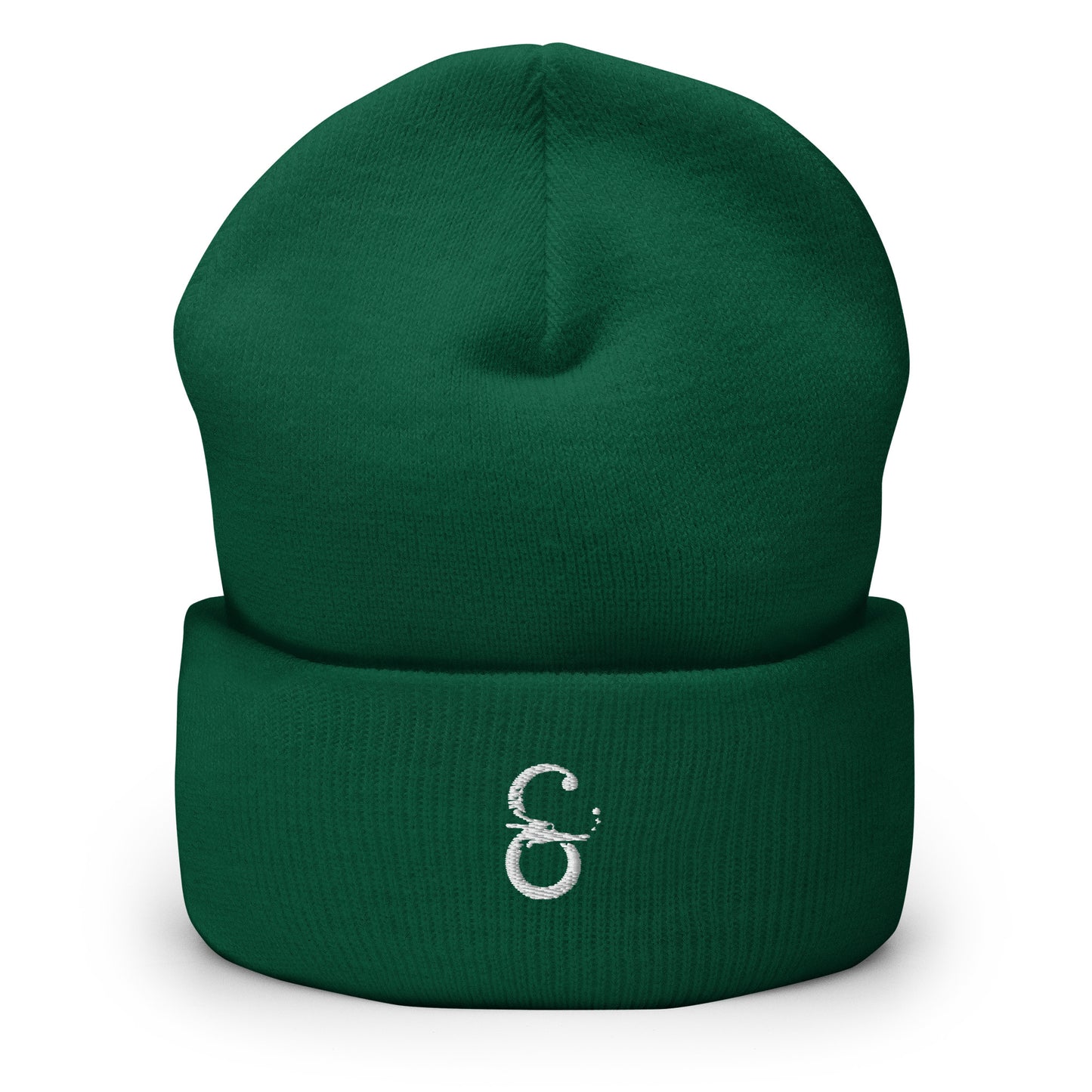 Gorro verde abeto, resaltando el logo bordado y el material de tejido acrílico.