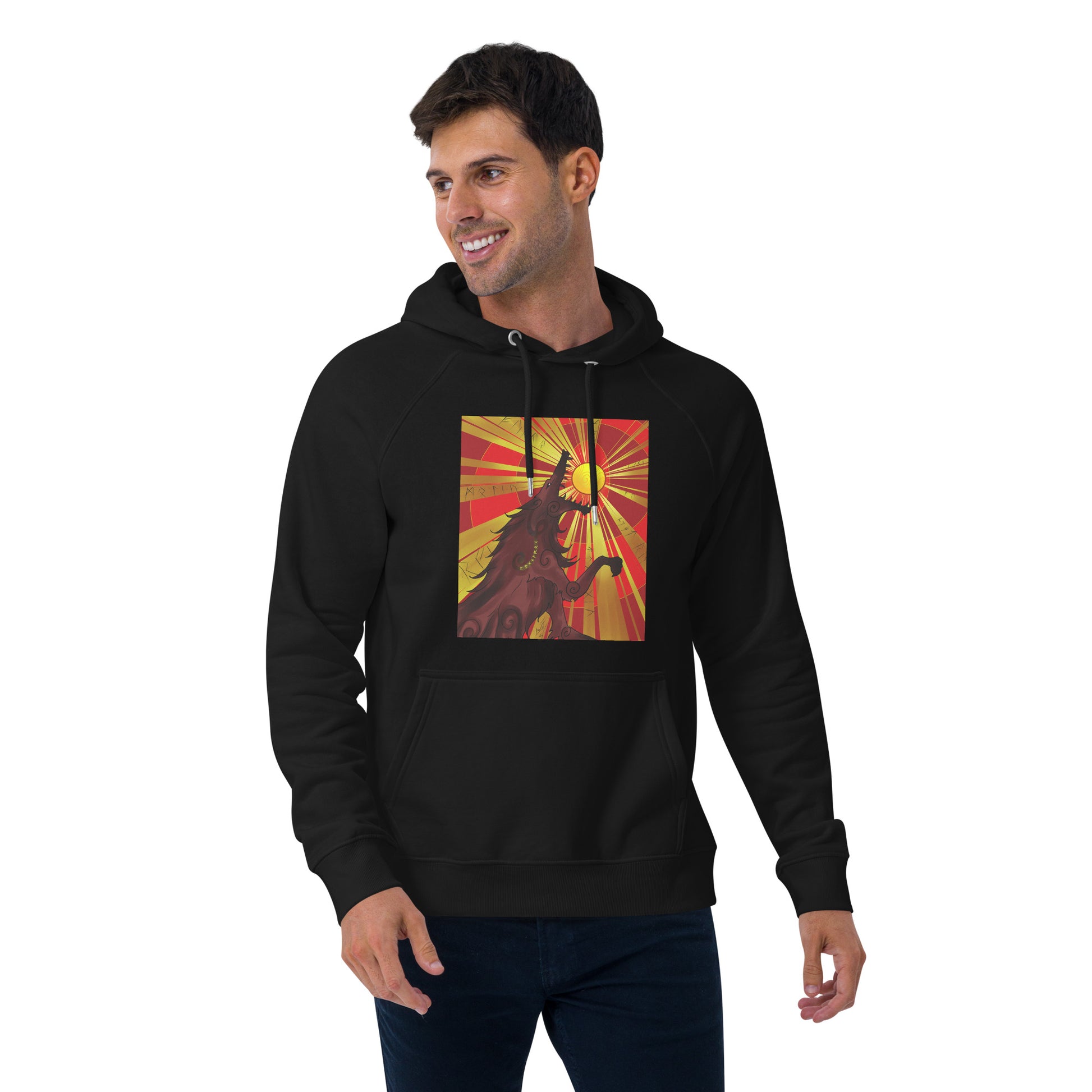 Vista frontal de la sudadera negra con diseño Sköll y Sol: Arte vibrante que resalta el equilibrio entre luz y sombra, con tonos cálidos que simbolizan el mito nórdico.